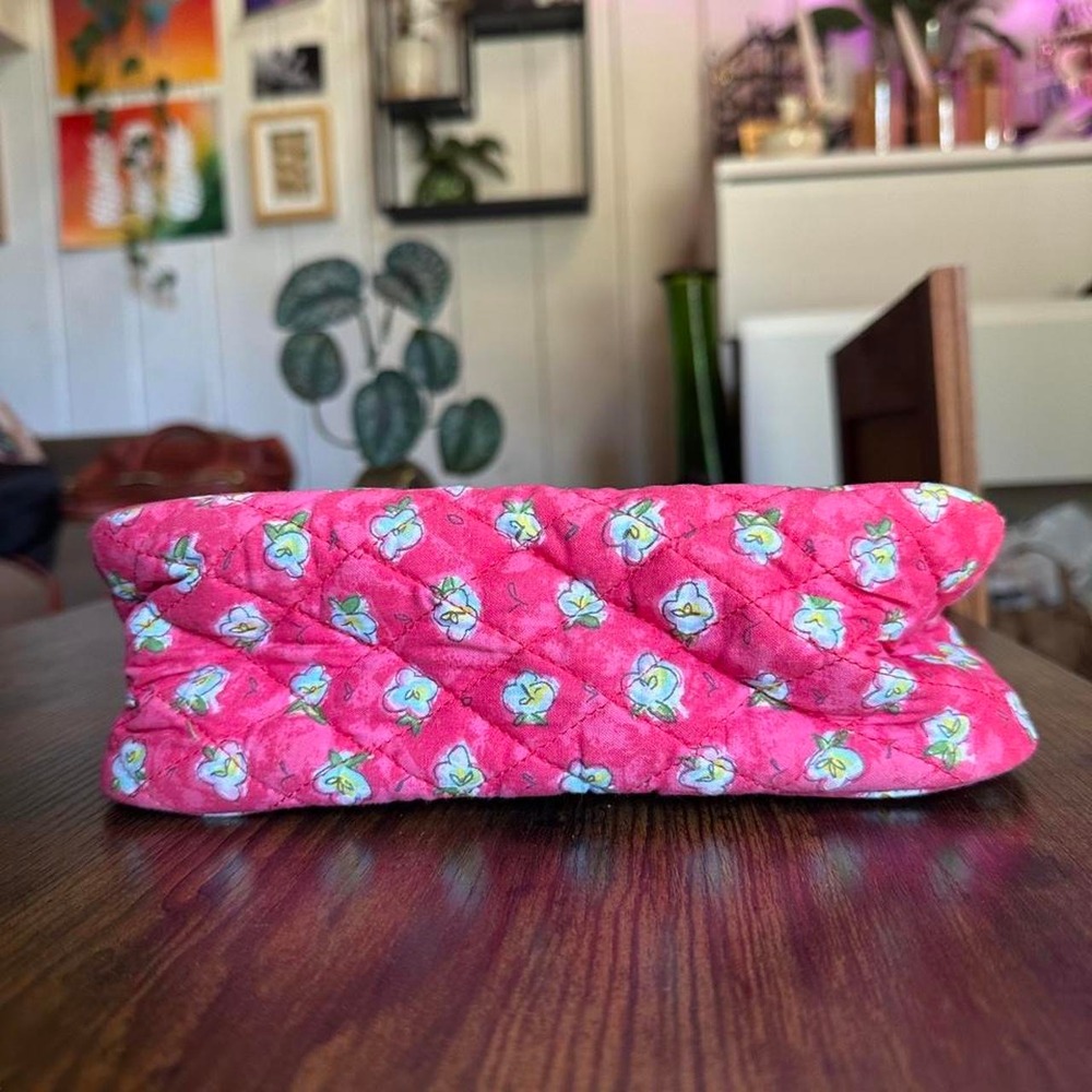 MaggiB Vera Wang Inspired Quilted Toiletry Bag - Picture 3 of 5